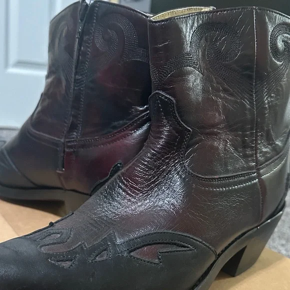 Durango Western Ankle Boots Burgundy and black embroidered Leather size 8 D - Picture 8 of 14